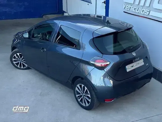 Käytetty Renault Zoe Intens 100 kW (136 HP) 2021 Valkoinen Viistoperä
