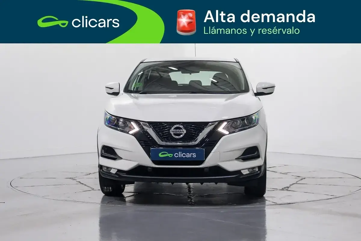 Usado Nissan Qashqai Acenta 115 HP (84 kW) 2019 Branco SUV
