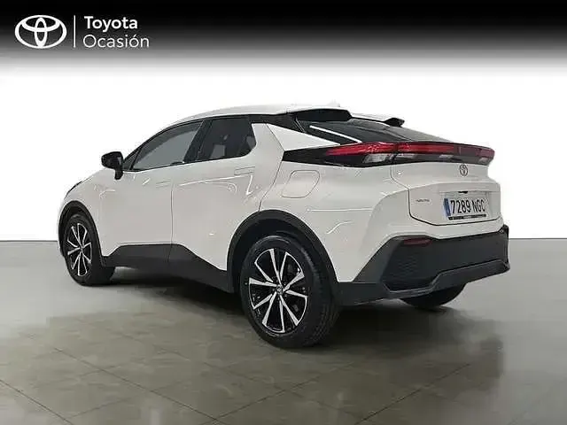 Usado Toyota C-HR Advance 140 CV (102 kW) 2025 Blanco SUV