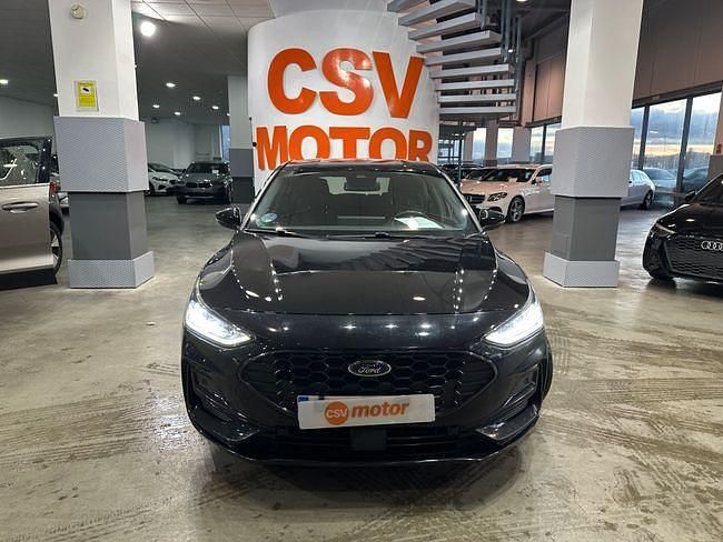 Usado Ford Focus ST-Line 155 CV (114 kW) 2022 Negro Berlina