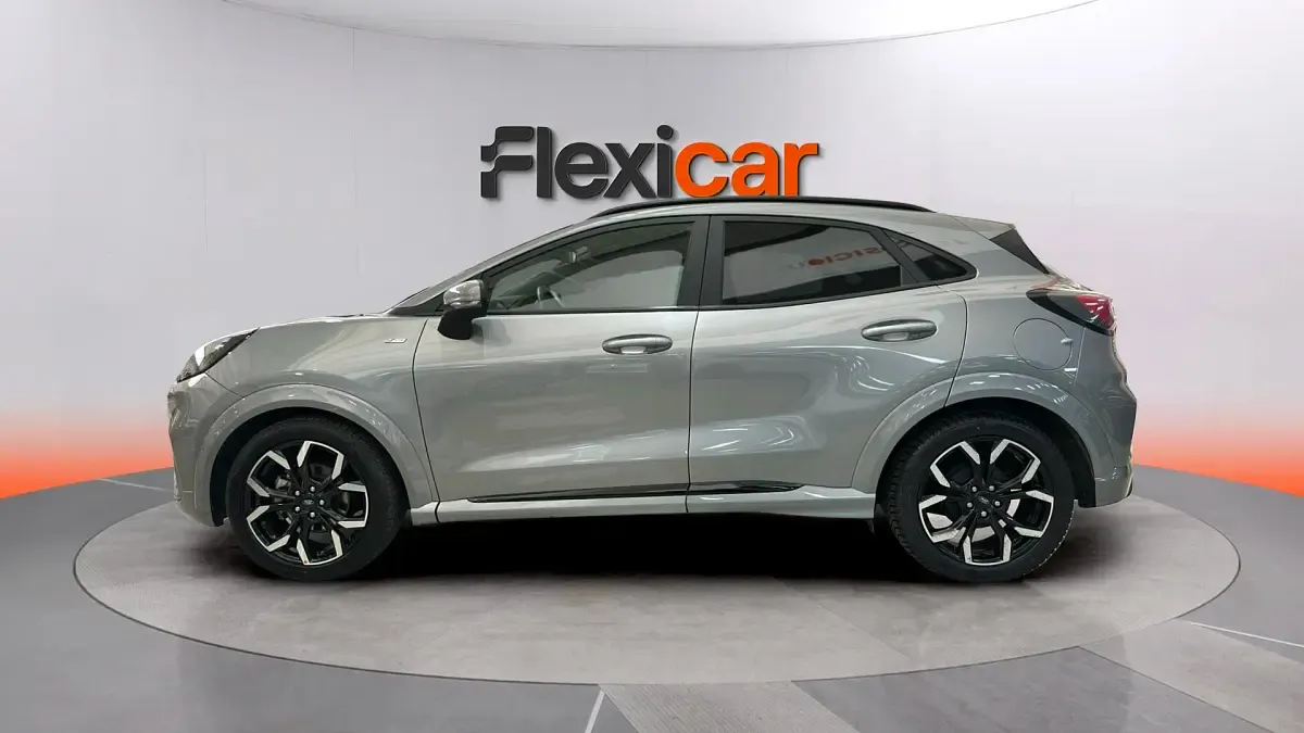 Usado Ford Puma ST-Line 125 CV (91 kW) 2023 Gris SUV