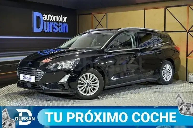 Usado Ford Focus Titanium 120 CV (88 kW) 2020 Negro Familiar