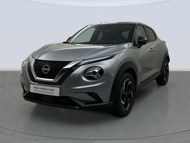 Gris plata Usado 2024 Nissan Juke N-Connecta SUV | 18.995 € (Precio justo) - Imagen 1/4