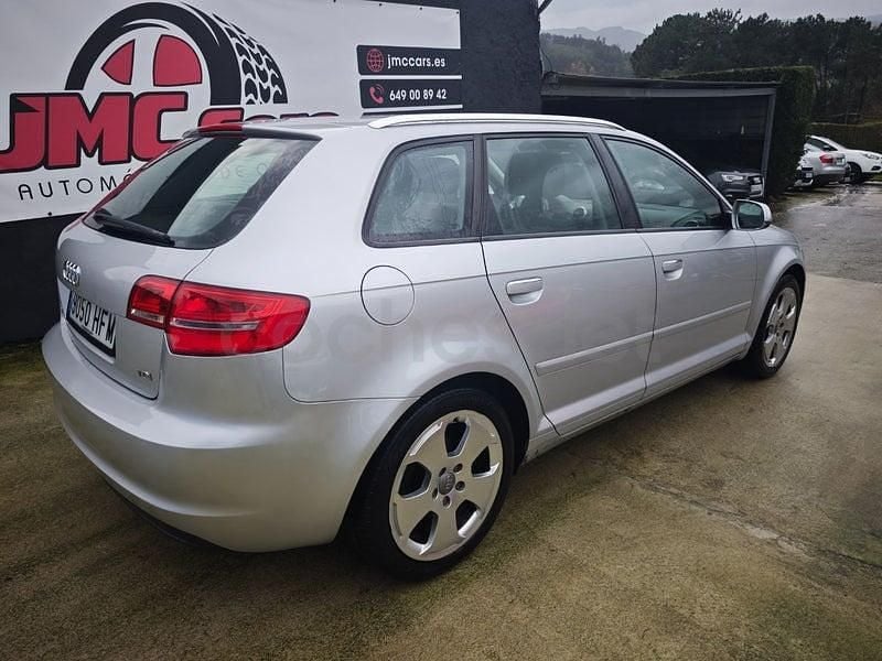Usado Audi A3 Ambition 105 CV (77 kW) 2012 Gris / plata Utilitario