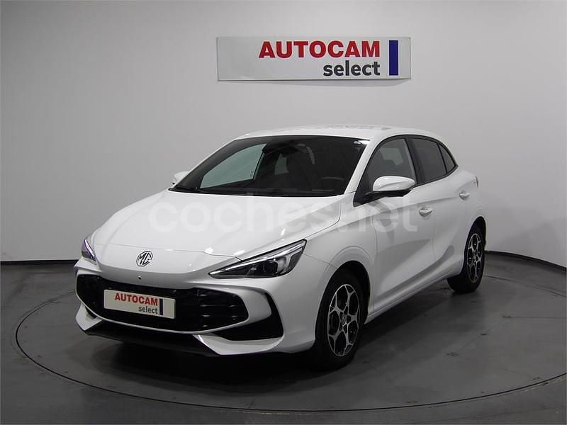 Blanco Usado 2025 MG MG3 Luxury Utilitario | 19.990 € (Precio justo) - Imagen 1/4