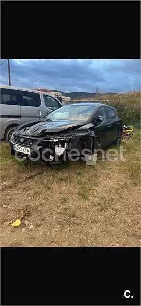 Usado Seat Leon ST FR 130 CV (95 kW) 2019 Negro Familiar