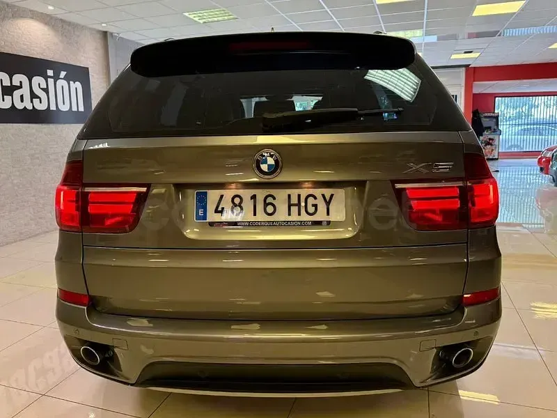 Usado BMW X5 306 CV (225 kW) 2011 Gris / plata SUV
