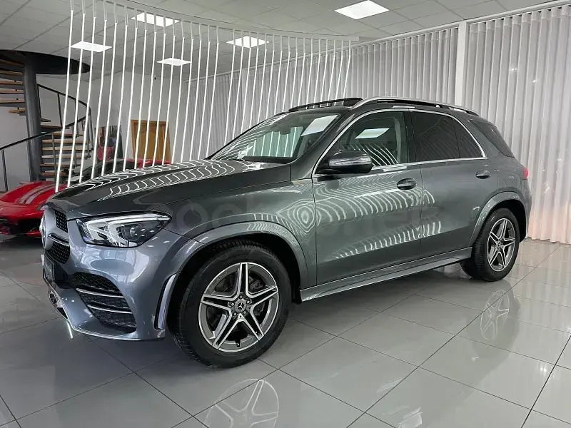 Usado Mercedes GLE350 272 CV (200 kW) 2022 Gris / plata SUV