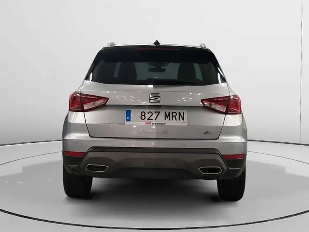 Usado Seat Arona FR 151 CV (111 kW) 2024 Gris SUV