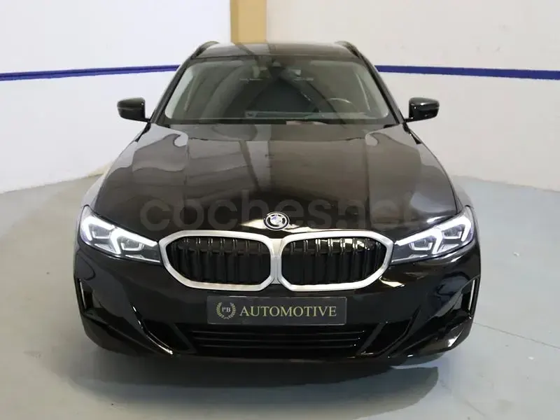 Usado BMW 320e Comfort Edition 204 CV (150 kW) 2023 Negro Familiar