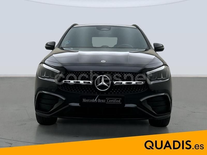 Usado Mercedes GLA200 163 CV (119 kW) 2025 Negro SUV