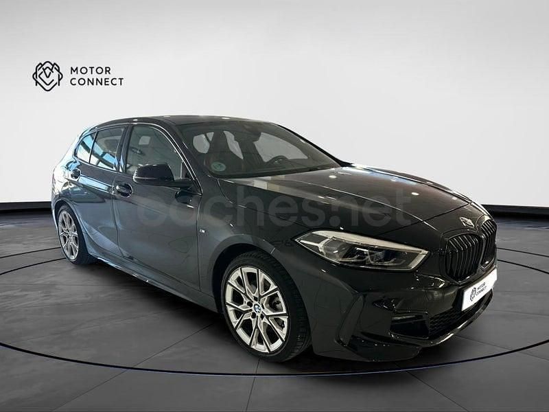 Usado BMW 118 136 CV (100 kW) 2024 Negro Utilitario