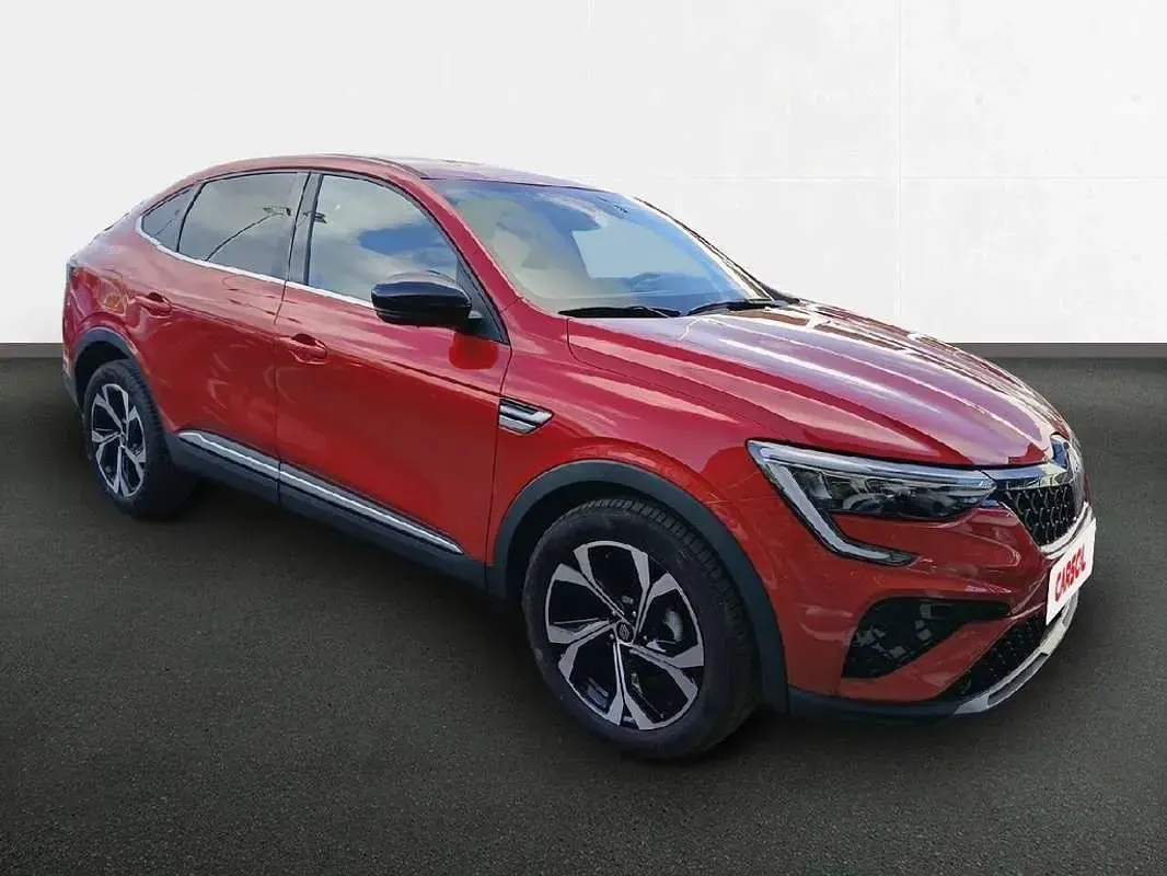 Usado Renault Arkana Techno 144 CV (105 kW) 2024 Rojo SUV