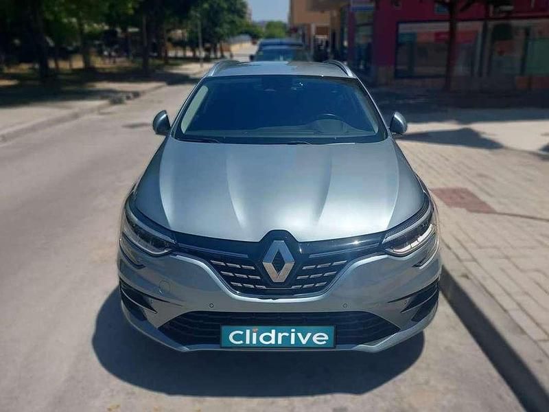 Usado Renault Mégane GrandTour Zen 116 CV (85 kW) 2021 Gris Familiar
