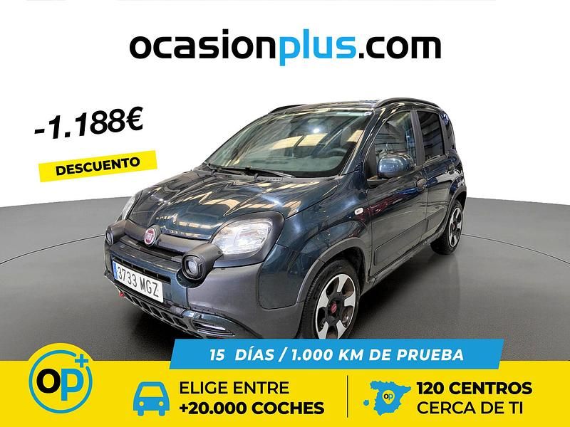 Usado Fiat Panda Cross Cross 70 CV (51 kW) 2023 Verde Utilitario