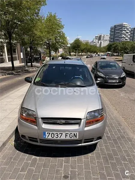 Usado Chevrolet Kalos SE 72 CV (52 kW) 2006 Gris / plata Berlina