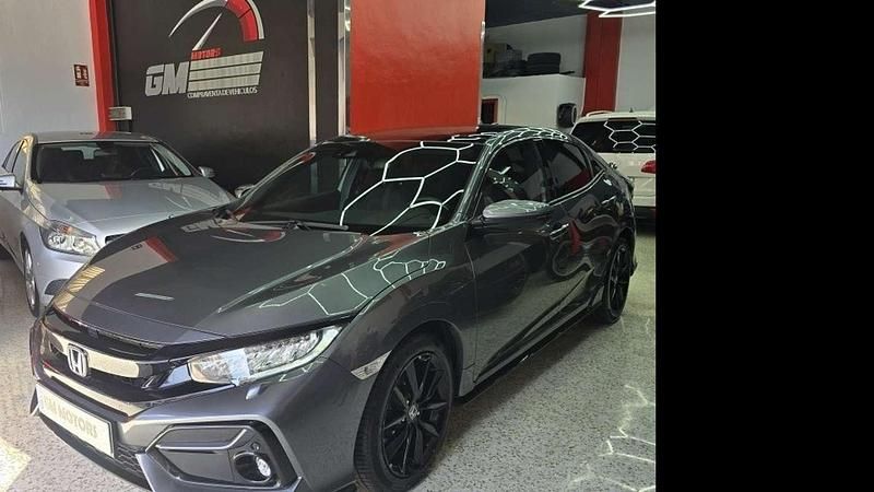 Usado Honda Civic Sport Plus 182 CV (133 kW) 2021 Gris Utilitario