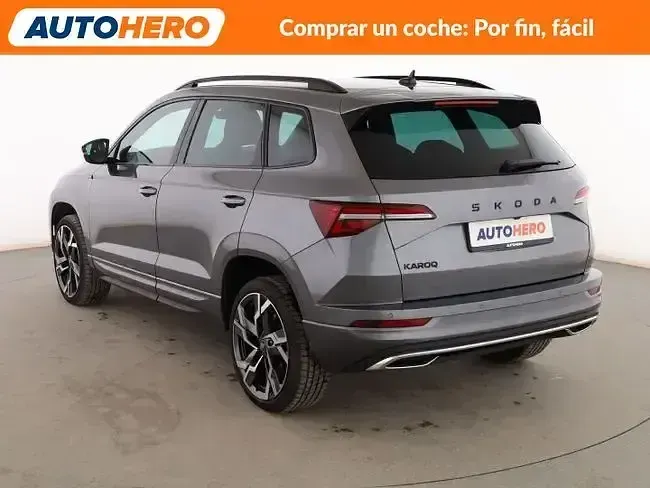 Usado Skoda Karoq SportLine 150 CV (110 kW) 2025 Gris SUV