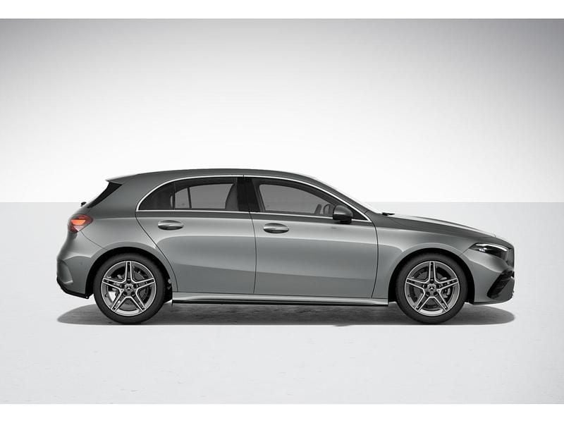 Begagnad Mercedes A200 150 HK (110 kW) 2024 Grå Halvkombi