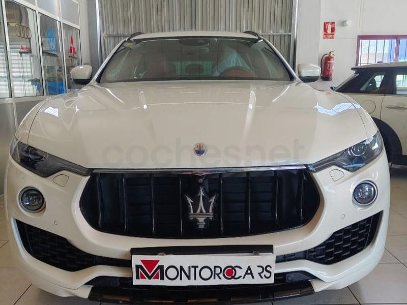 Usado Maserati Levante 430 CV (316 kW) 2018 Blanco SUV