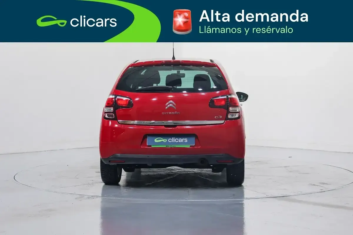 Usado Citroën C3 Feel 82 CV (60 kW) 2016 Rojo Berlina