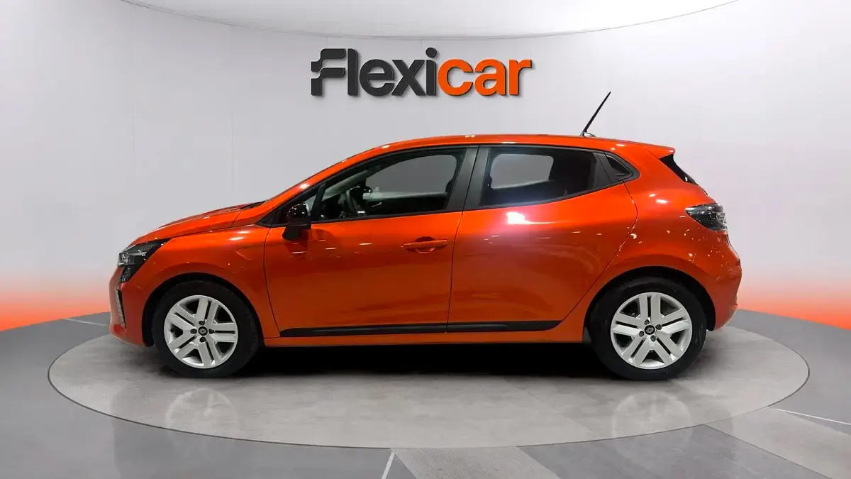 Usado Renault Clio V Evolution 90 CV (66 kW) 2024 Naranja Berlina