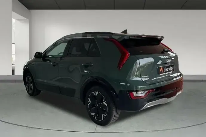 Usado Kia e-Niro 150 kW (204 CV) 2025 Verde SUV