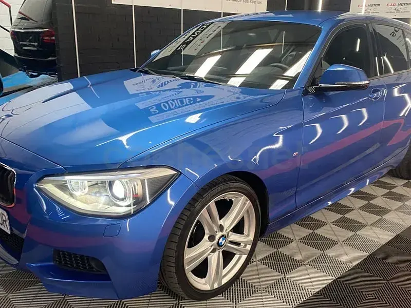 Usado BMW 118 143 CV (105 kW) 2015 Azul Utilitario