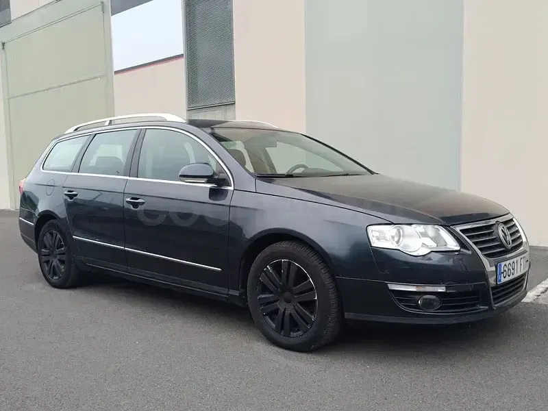 Usado VW Passat Highline 140 CV (102 kW) 2007 Azul Familiar