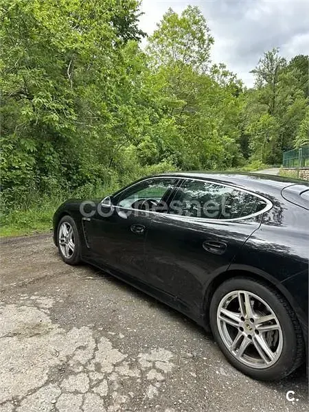 Usado Porsche Panamera S 400 CV (294 kW) 2011 Negro Utilitario