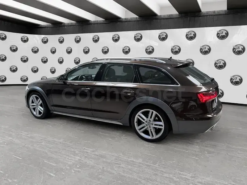 Usado Audi A6 Allroad 218 CV (160 kW) 2017 Marrón Familiar