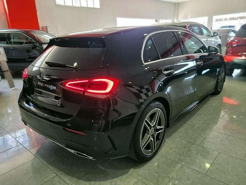 Usado Mercedes A200 150 CV (110 kW) 2021 Negro Utilitario