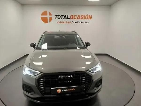 Usado Audi Q3 Advanced Plus 150 HP (110 kW) 2022 Cinzento SUV