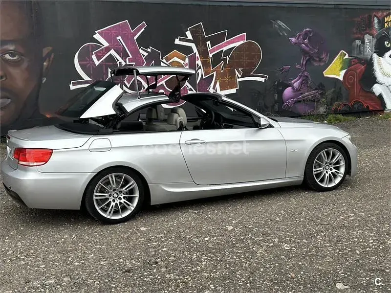 Usado BMW 320 Cabriolet 170 CV (125 kW) 2009 Gris / plata Descapotable