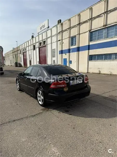 Usado Saab 9-3 Vector 150 CV (110 kW) 2006 Negro Berlina