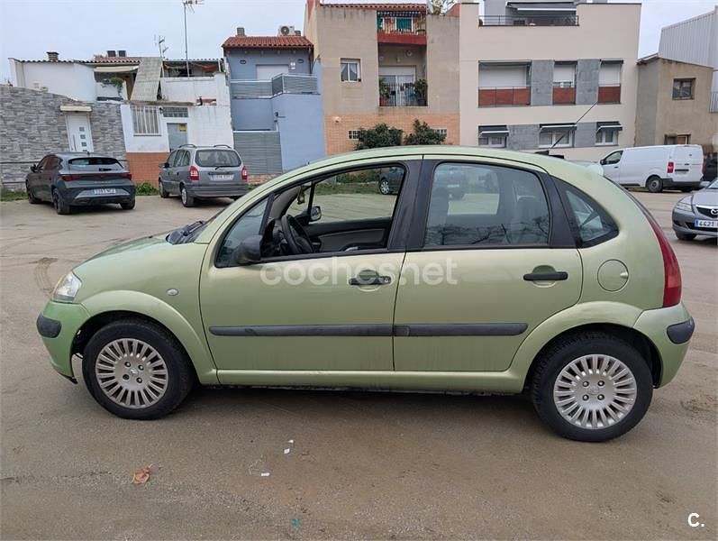 Usado Citroën C3 75 CV (55 kW) 2004 Verde Berlina
