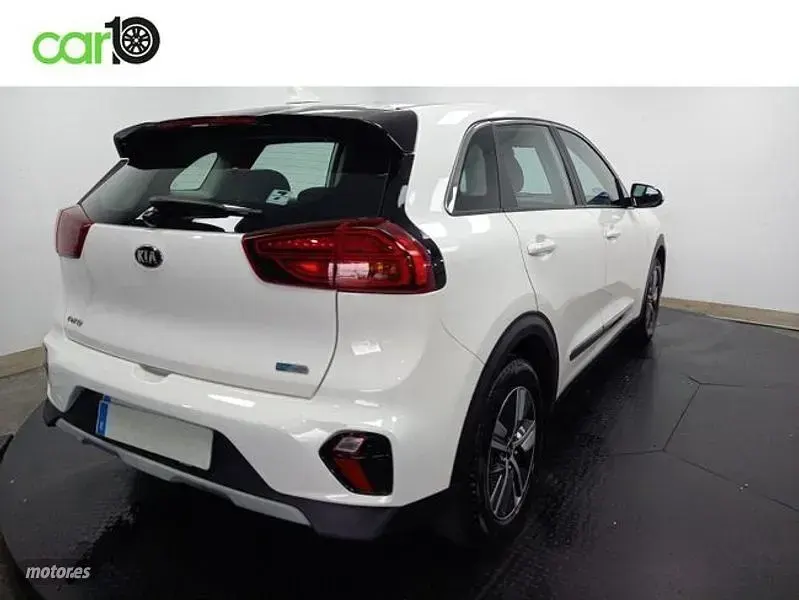 Usado Kia Niro 141 CV (103 kW) 2021 Blanco SUV