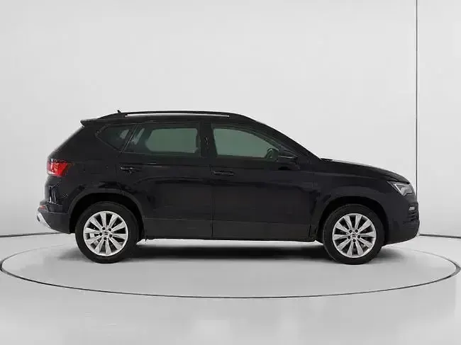 Usado Seat Ateca Style 150 CV (110 kW) 2022 Negro SUV