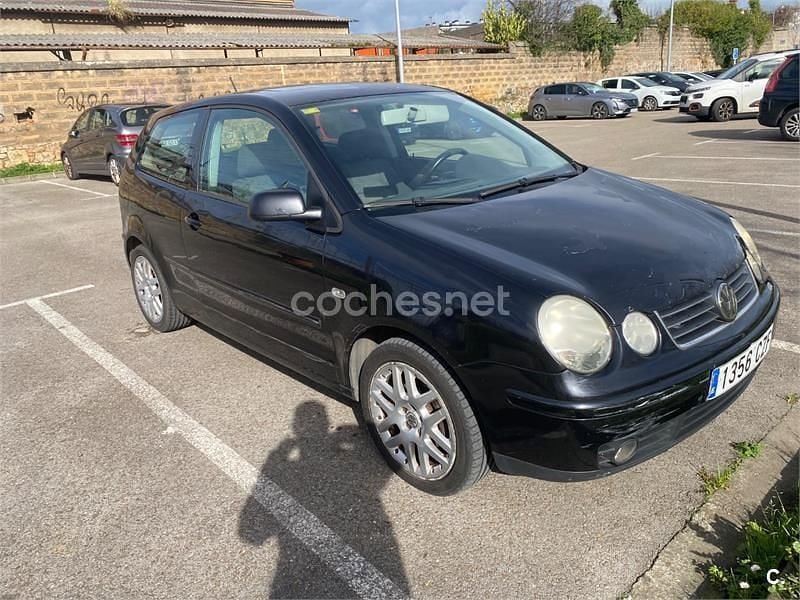 Usado VW Polo GT 100 CV (73 kW) 2004 Negro Utilitario
