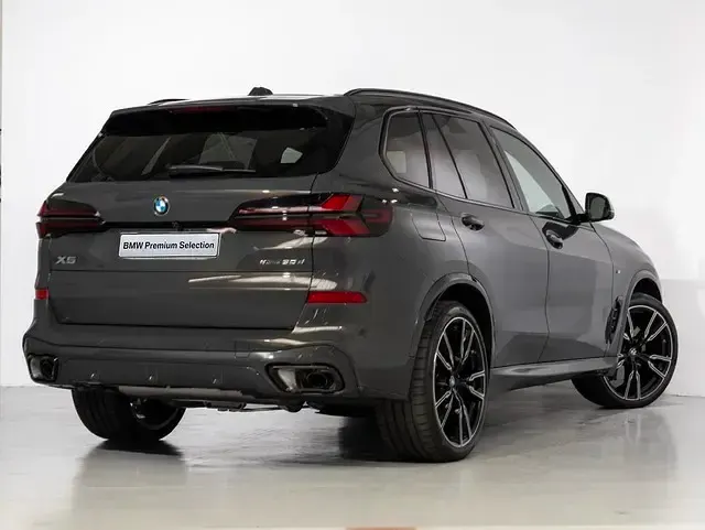 Occasion BMW X5 Comfort Edition 298 PK (219 kW) 2025 SUV