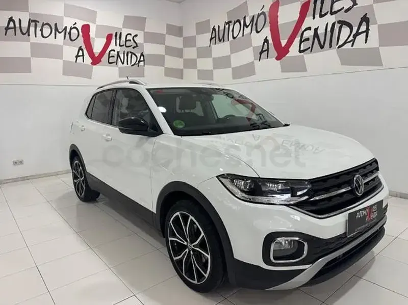 Usado VW T-Cross Sportline 110 CV (80 kW) 2021 Blanco SUV