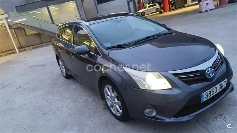 Usado Toyota Avensis Advance 147 CV (108 kW) 2009 Azul Familiar