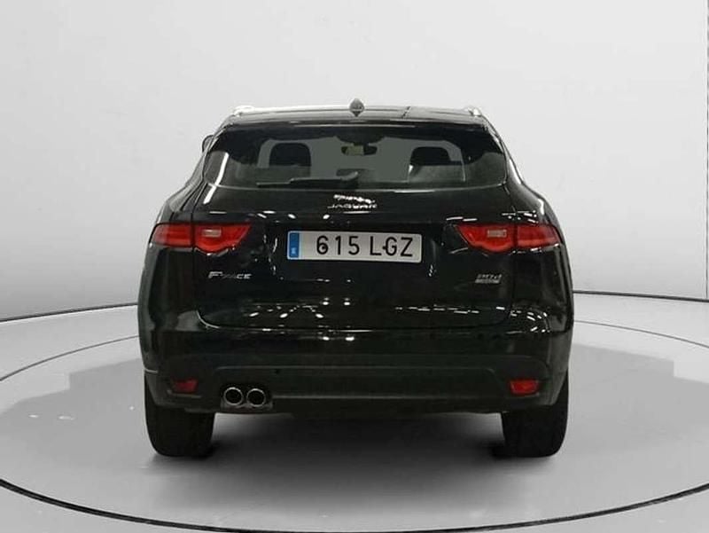 Usado Jaguar F-Pace Pure 182 HP (133 kW) 2020 Branco SUV
