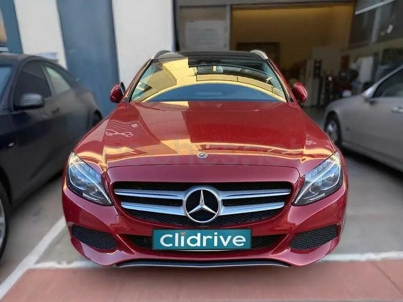 Usado Mercedes C350e 279 CV (205 kW) 2017 Rojo Familiar