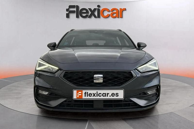 Usado Seat Leon FR 150 CV (110 kW) 2020 Azul Berlina