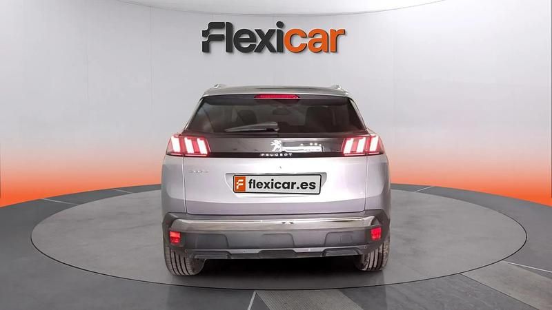Usado Peugeot 3008 Active 131 CV (96 kW) 2021 Gris SUV