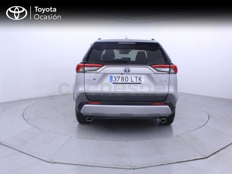 Usado Toyota RAV4 Hybrid Advance 218 CV (160 kW) 2021 Gris / plata SUV