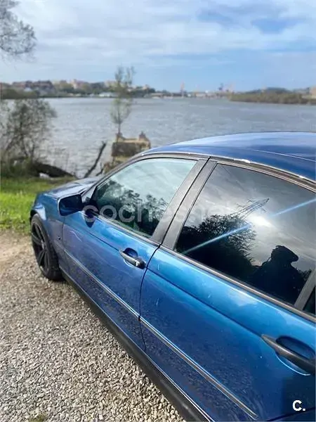 Usado BMW 320 136 CV (100 kW) 2001 Azul Berlina