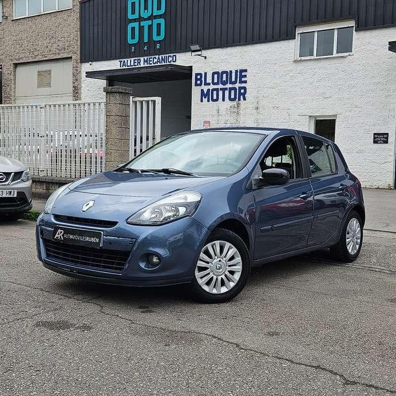 Usado Renault Clio II 75 CV (55 kW) 2010 Azul Utilitario