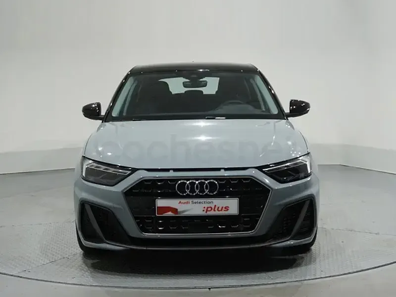 Usado Audi A1 Sportback 116 CV (85 kW) 2025 Gris / plata Utilitario